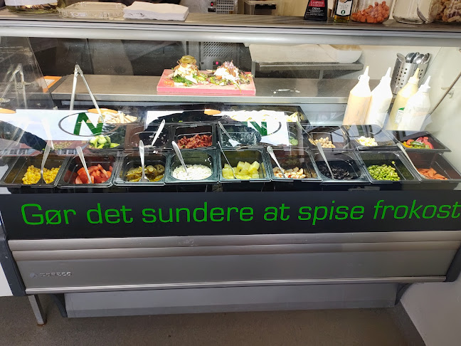 Opinii despre Njors Smørrebrød, Catering og Teltudlejning în Måløv - Gastronomi og hotelvirksomhed