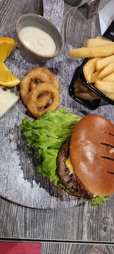 Comentarii opinii despre Aabybro’s Pizza & Steak House