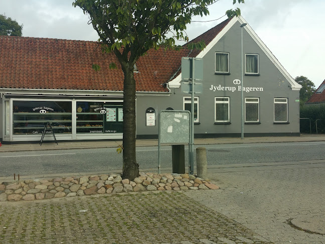 Comentarii opinii despre KonditorBager - Jyderup