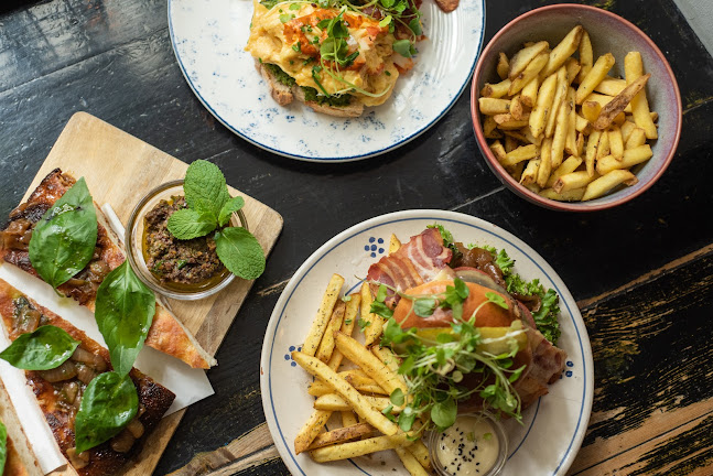 Opinii despre Kalaset în Indre By - Gastronomi og hotelvirksomhed