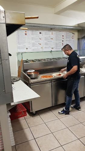 Dana Pizza & Grill - Gastronomi og hotelvirksomhed