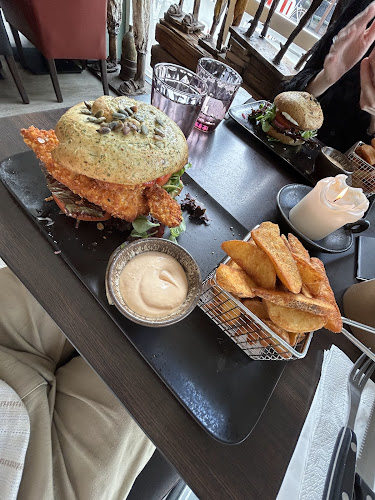 Cafe Cosy - Gastronomi og hotelvirksomhed