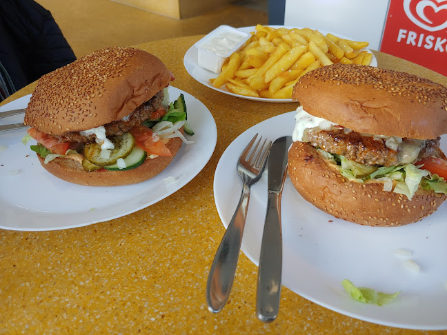 Opinii despre HavneGrillen Aabenraa în Aabenraa - Gastronomi og hotelvirksomhed