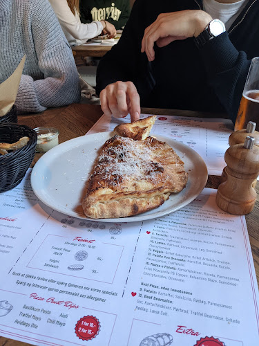 Chello's - Gastronomi og hotelvirksomhed