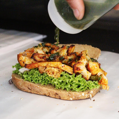 Comentarii opinii despre CRAZY CHICKEN ApS