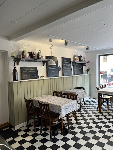 Comentarii opinii despre A