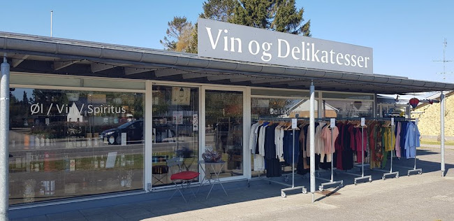 Vin og Delikatesser