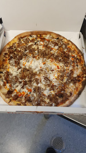 Opinii despre Pinocchio Pizza în Langå - Gastronomi og hotelvirksomhed