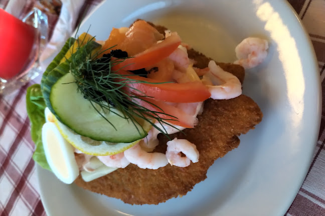 Comentarii opinii despre Natur- Og Kulturcafé På Gjøl Havn