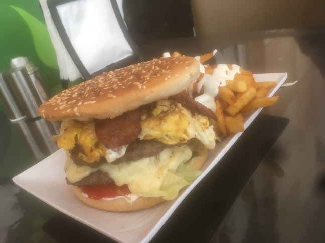 Comentarii opinii despre HFC - Holstebro Fried Chicken