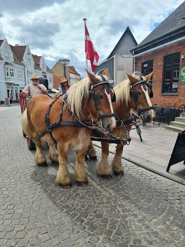 Mølleporten Øl- og Vinstue - Gastronomi og hotelvirksomhed