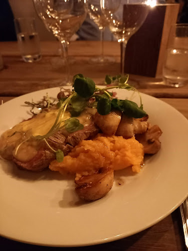 Restaurant Ålbækken - Give