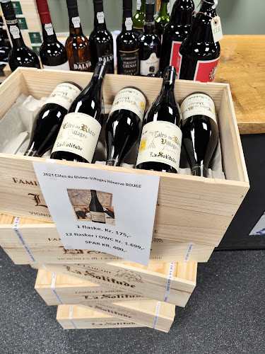 Comentarii opinii despre Lund Vine