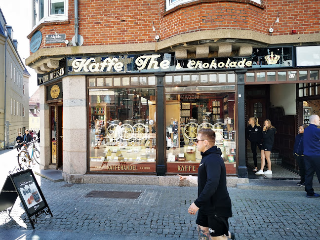 Comentarii opinii despre Kronen kaffe