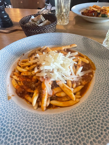 Comentarii opinii despre La Me Ti