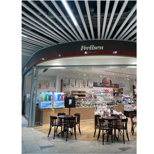 Opinii despre Frellsen chokolade Bryggen în Vejle - Gastronomi og hotelvirksomhed