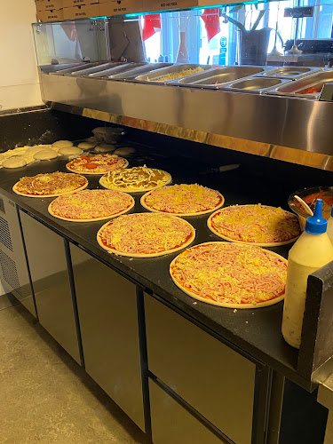 Opinii despre Amigos Cafe & Pizza în Gørlev - Gastronomi og hotelvirksomhed