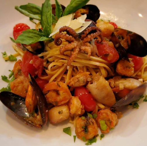 Opinii despre Dining Deluxe în Dragør - Gastronomi og hotelvirksomhed