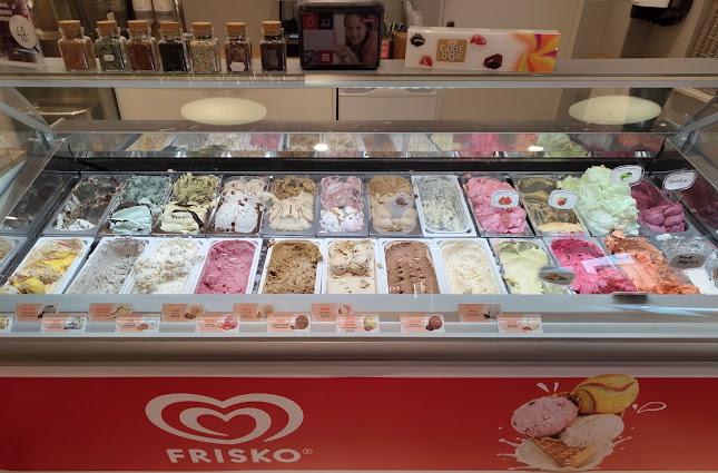 Opinii despre LARSEN - Holstebro în Holstebro - Gastronomi og hotelvirksomhed