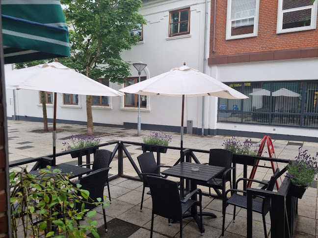 Opinii despre Kastanietræet în Brønderslev - Gastronomi og hotelvirksomhed