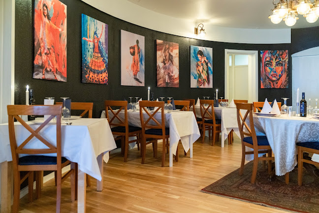 Al-Diwan - Gastronomi og hotelvirksomhed