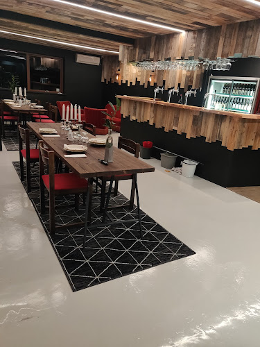 Opinii despre Warwik Bryghus în Varde - Gastronomi og hotelvirksomhed