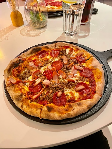 Grand Sultan Restaurant - Gastronomi og hotelvirksomhed