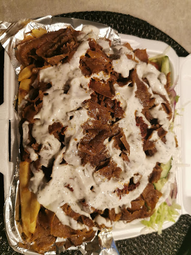 Opinii despre Espergærde Stations Kebab în Espergærde - Gastronomi og hotelvirksomhed