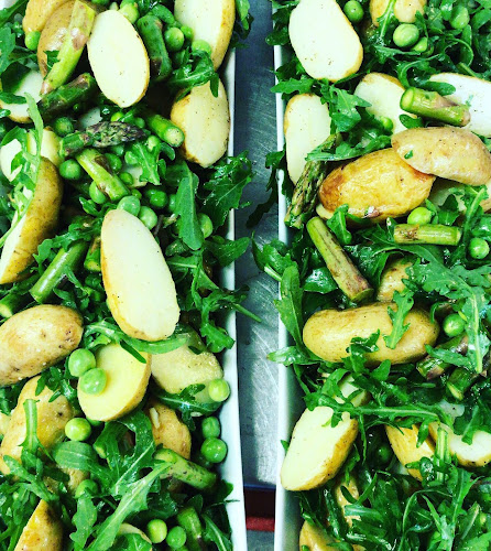 Comentarii opinii despre Catering4u