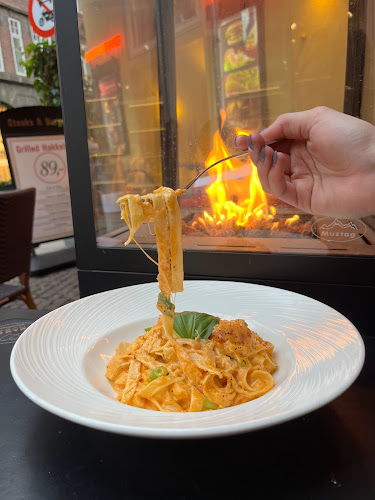 Nikolaj Plads 24, 1067 København