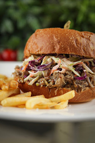 Opinii despre El Forno Pizzaria în Brønderslev - Gastronomi og hotelvirksomhed