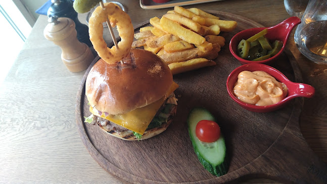 Opinii despre [M]eatery Ringsted în Ringsted - Gastronomi og hotelvirksomhed