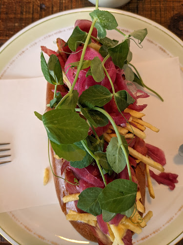 Comentarii opinii despre Minis Bar & Bistro