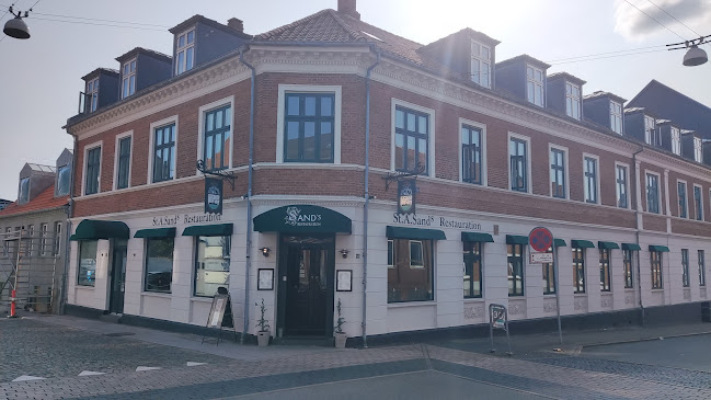 Comentarii opinii despre Sand's