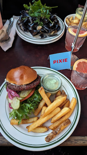 Café Pixie - Gastronomi og hotelvirksomhed