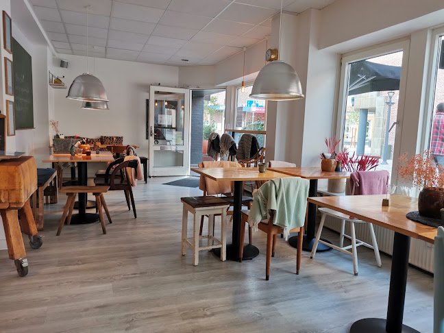 Comentarii opinii despre Ellas Coffee Shop