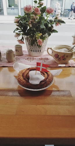 Mormors - Gastronomi og hotelvirksomhed