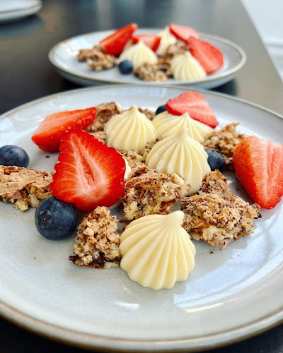 Anaïs Dining - Gastronomi og hotelvirksomhed