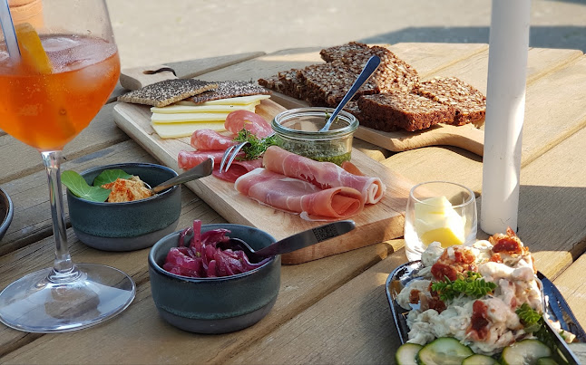 Opinii despre Bars kaffehus în Aabenraa - Gastronomi og hotelvirksomhed
