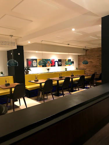 Shakedown Burgers & Shakes