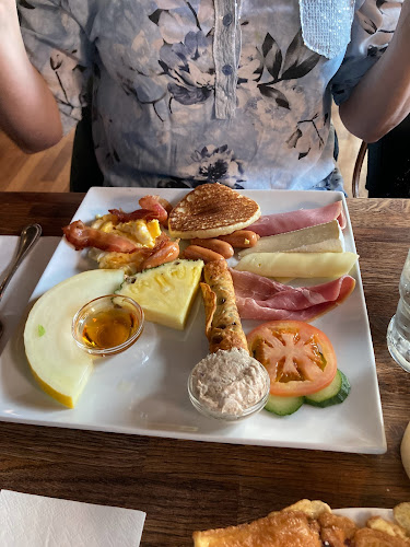 Opinii despre Cafe Olivia în Vanløse - Gastronomi og hotelvirksomhed