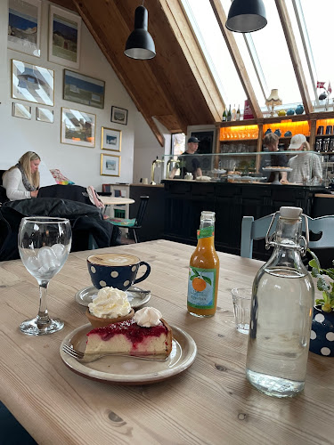 Comentarii opinii despre Keramikcafé Møllehuset