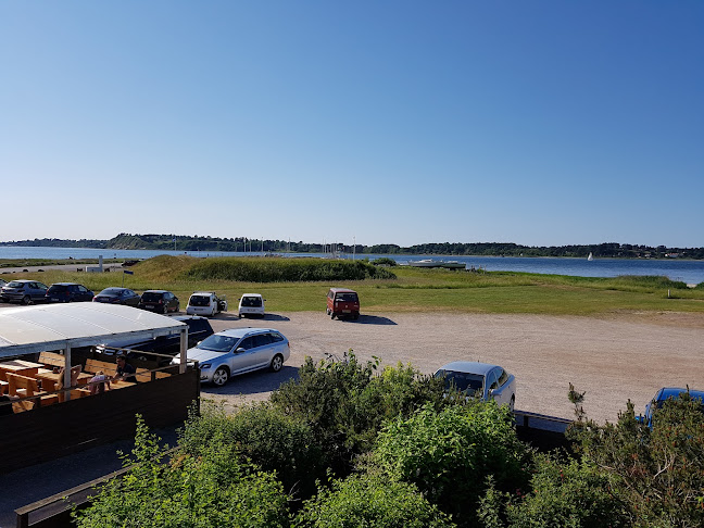 Opinii despre Kulhuse Kro ApS în Jægerspris - Gastronomi og hotelvirksomhed