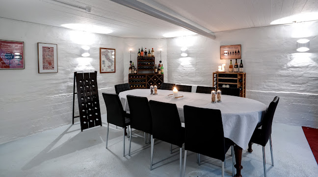 Holte Vinlager - Holte