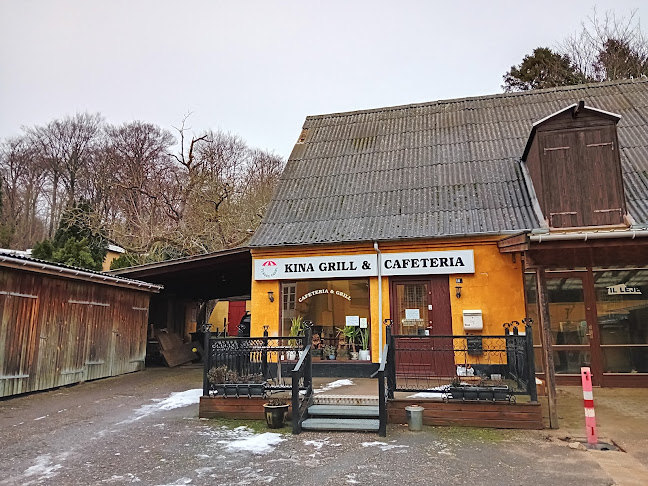 Kina Cafeteria & Grill