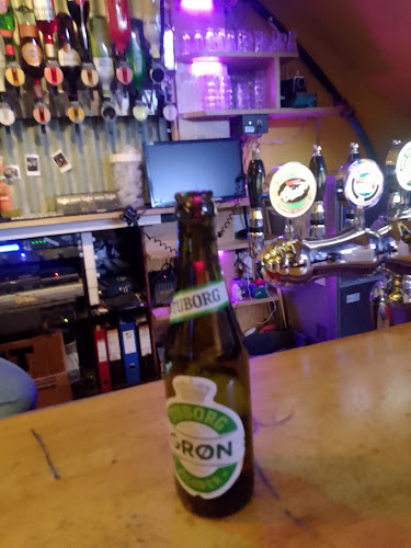 Comentarii opinii despre Cafe Understellet