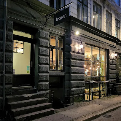 Leaven Champagne- & Vinbar