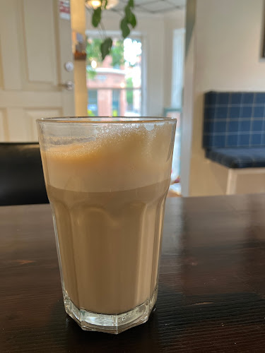 Opinii despre Vores Kaffebar în København - Gastronomi og hotelvirksomhed