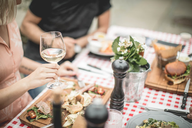 Chalet Steak & Burger - Gastronomi og hotelvirksomhed