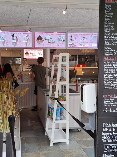 Isbaren Liseleje vaffelbageri minigolf - Liseleje